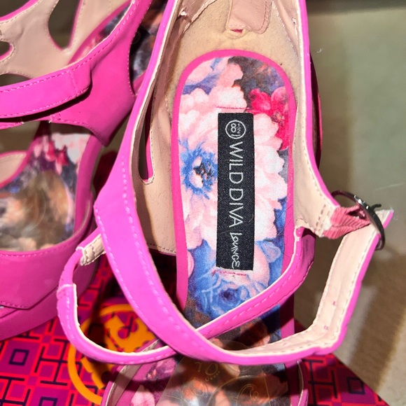 Hot Pink WildDive Heels - Picture 2 of 5